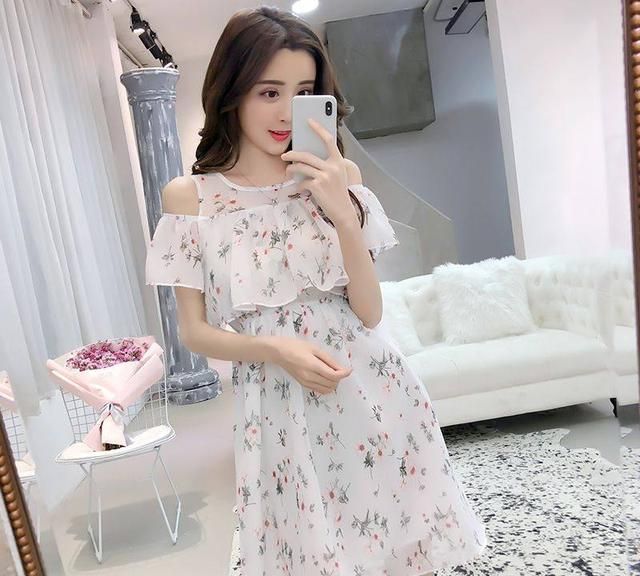 宽松气质印花连衣裙洋气时尚减龄,时尚印花长款大摆雪纺高档连衣裙