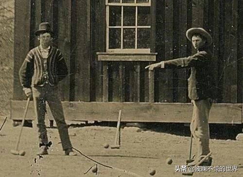 小伙花2万元买彩票暴富,小伙花一千元买画赚20亿