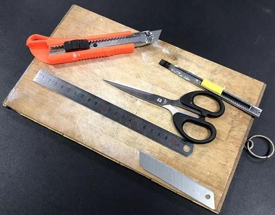 上饶一男子收到*币假**自认为是“商机”租房造*币假**