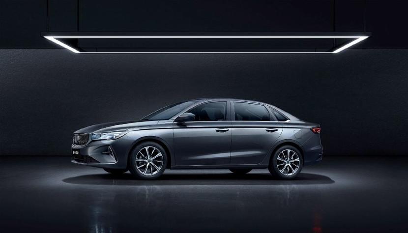 买朗逸低配好还是国产车好,10万买国产车还是买朗逸