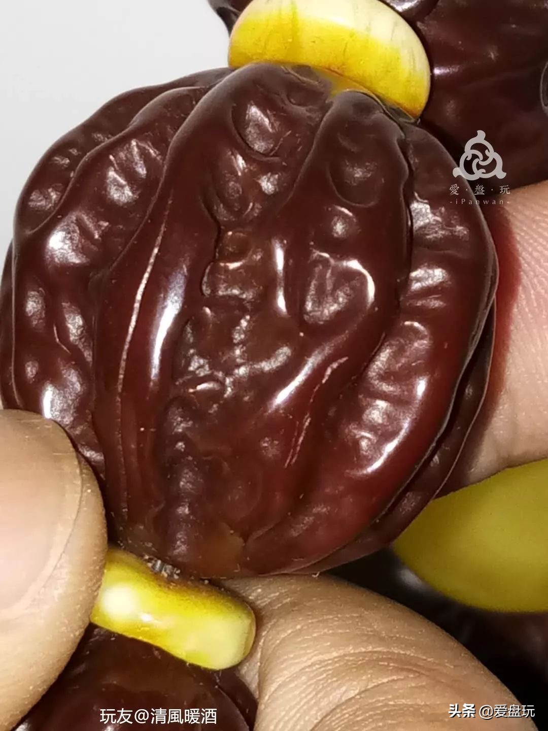 红玛瑙核桃包浆,超红核桃玛瑙包浆