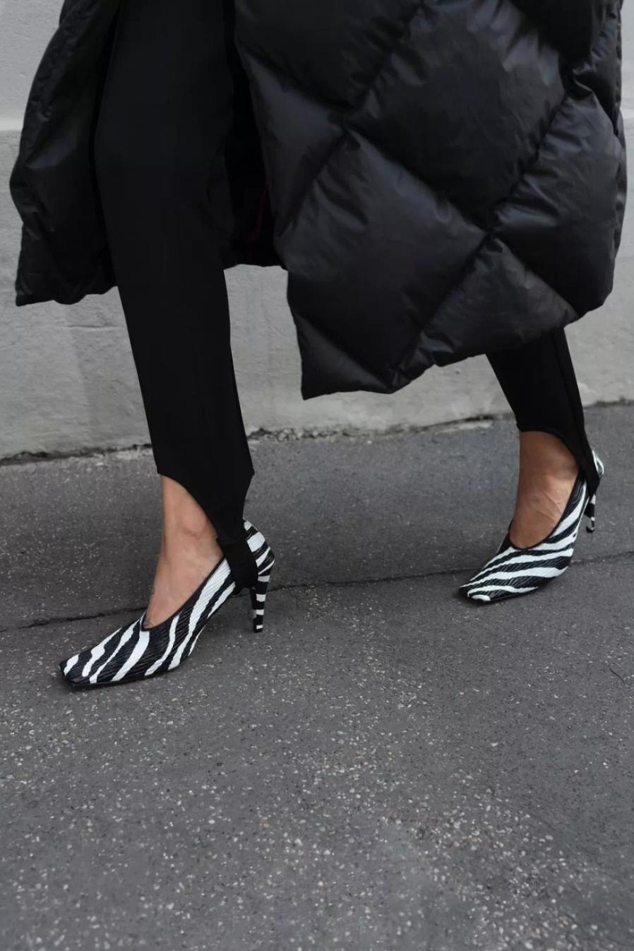 光腿神器薄绒款适合什么时候穿,冬天除了光腿神器还能穿什么