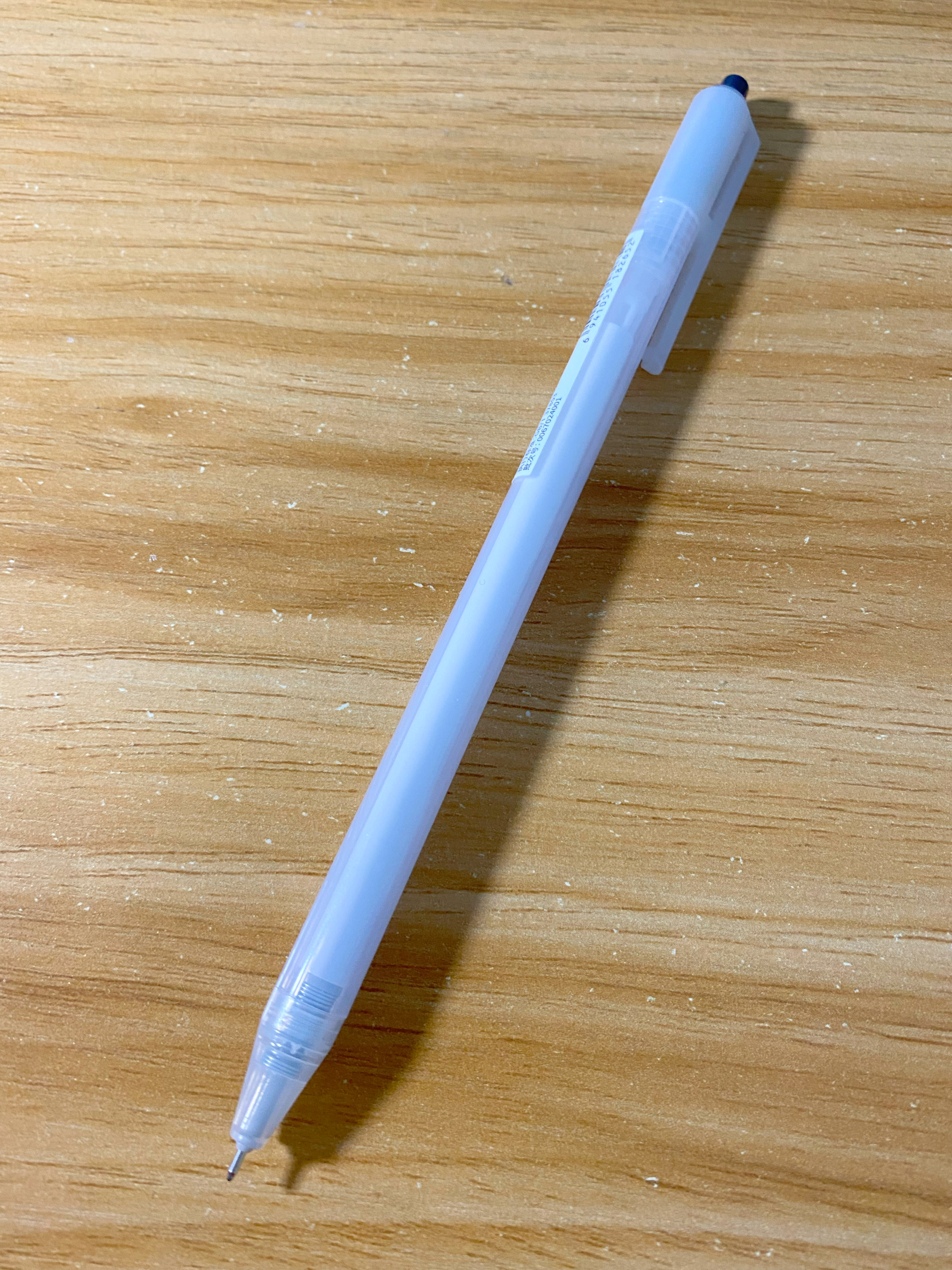 衣服上碳素笔渍印怎么去除,怎么去除衣服上的画笔印