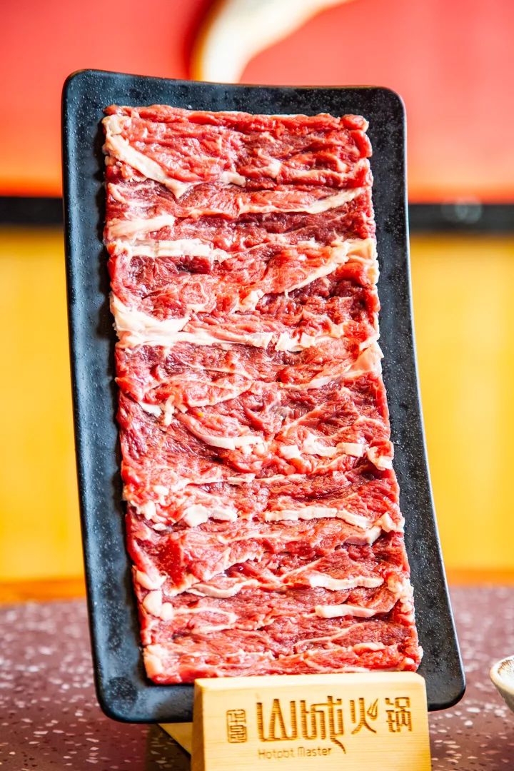 这份羊肉飞越2000公里，大连这家店俘获人心的味道，点开有惊喜哦