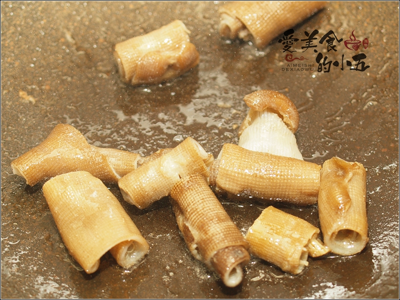 沙虫干可以煮什么,沙虫干煲汤的处理方法