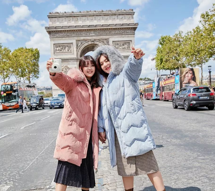 谁说胖女孩不能美?这样穿搭照样美爆炸