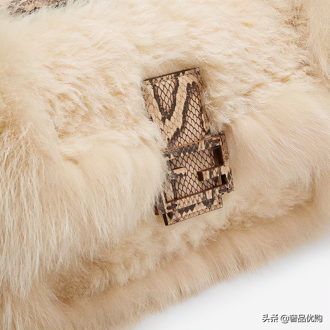 fendi新款包touch,fendi新款牛仔包