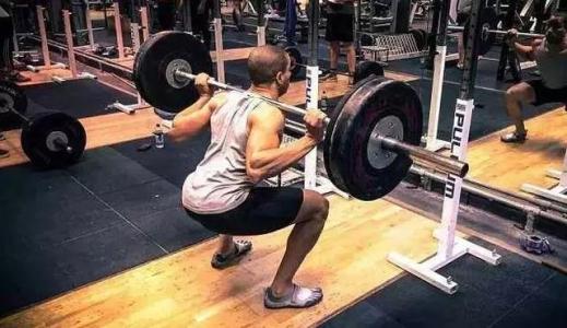 促睾腿部训练,腿部训练动作大全健身房