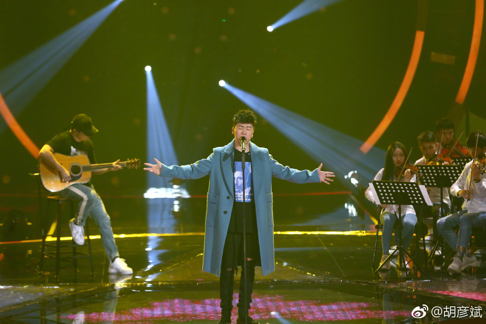 梦想的声音第三季王嘉尔巅峰歌会,王嘉尔周杰伦同台唱歌