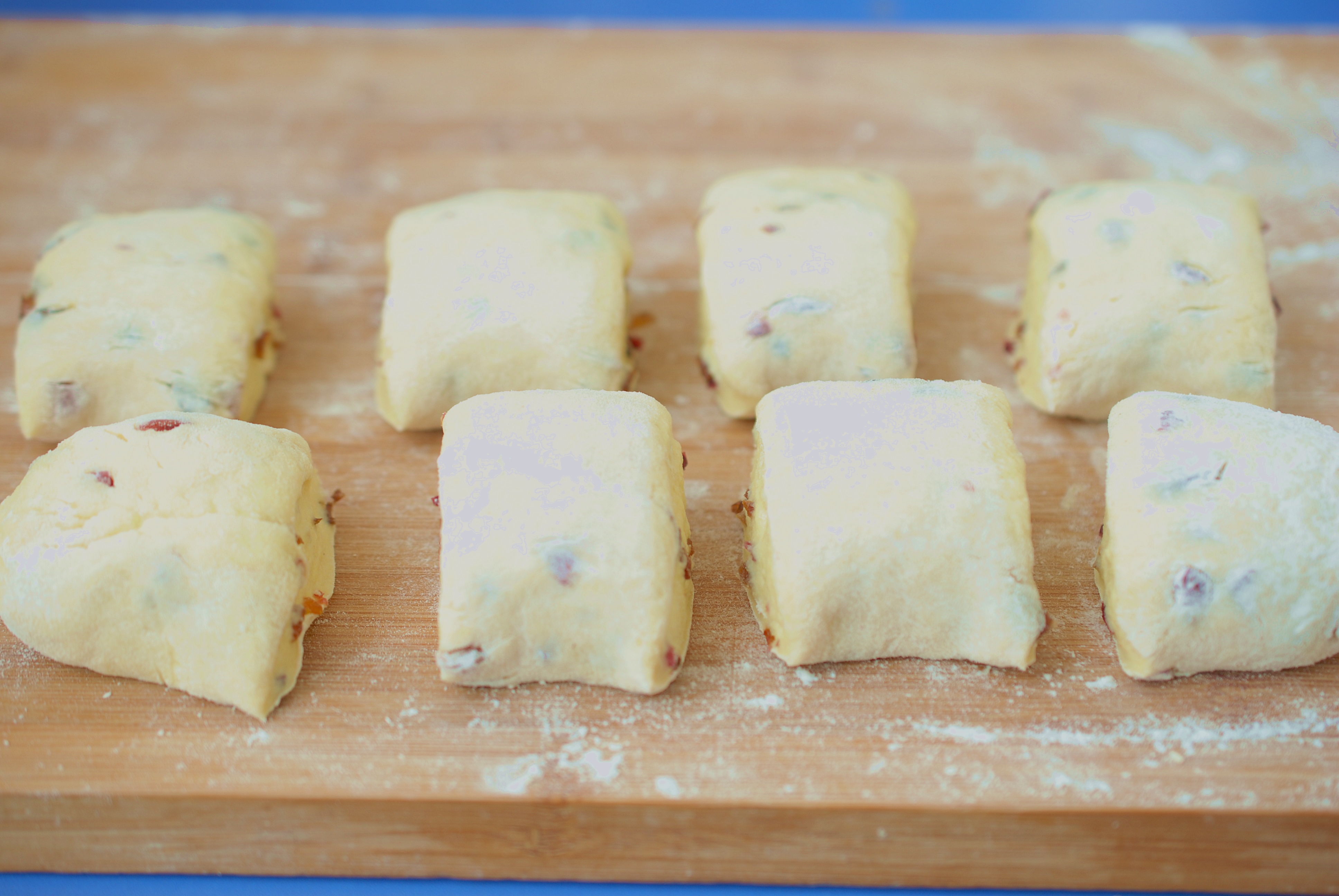 你蒸的包子为什么干瘪,蒸玉米面馒头发面不够软怎么办