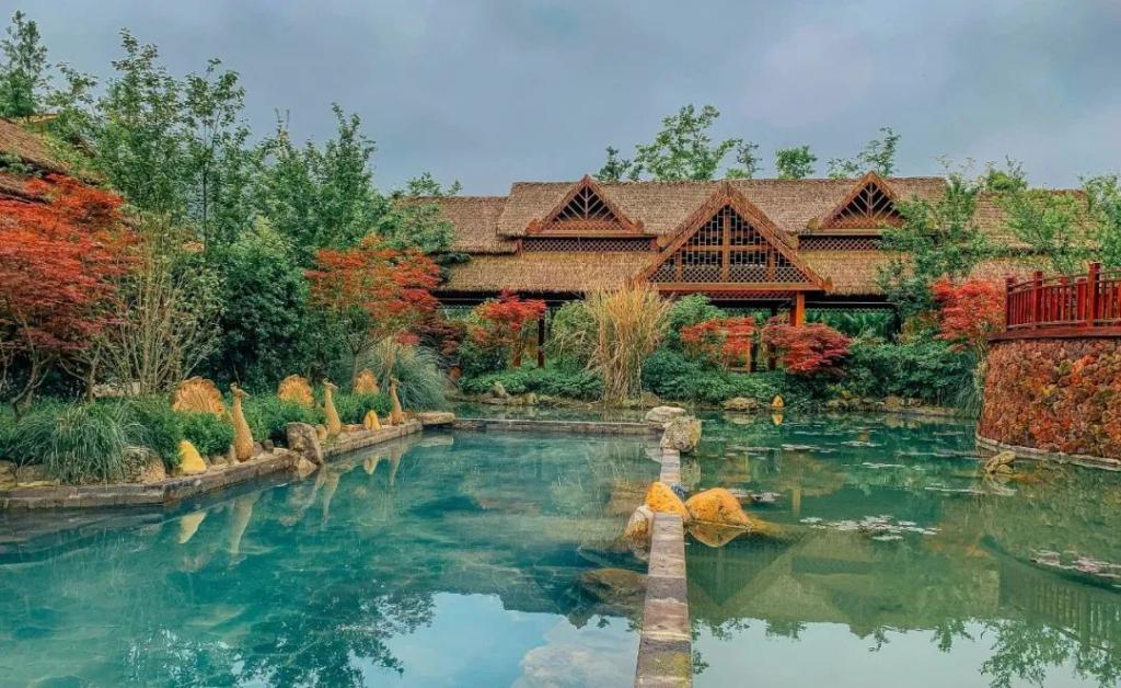 朵芳阁桃源河温泉自助餐,贵州性价比高的旅游攻略