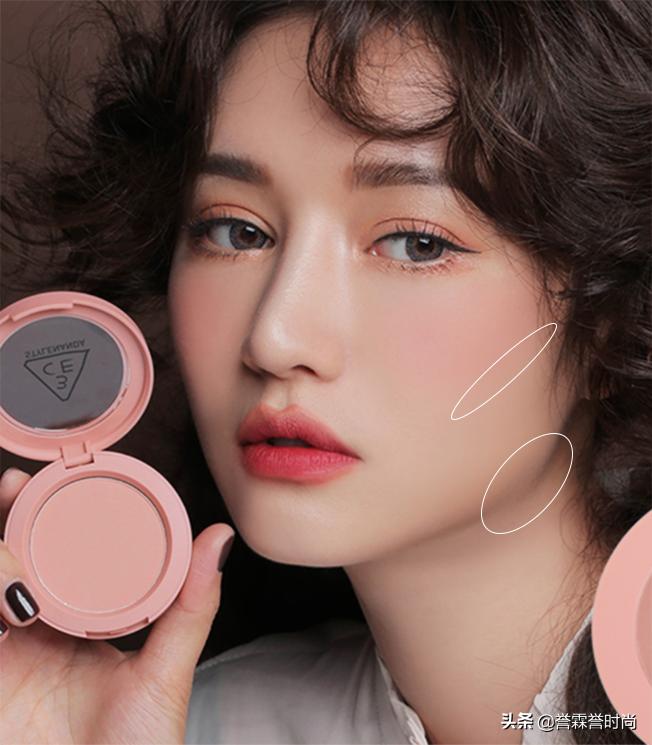 简单基本化妆的正确步骤,化妆的三种最漂亮做法