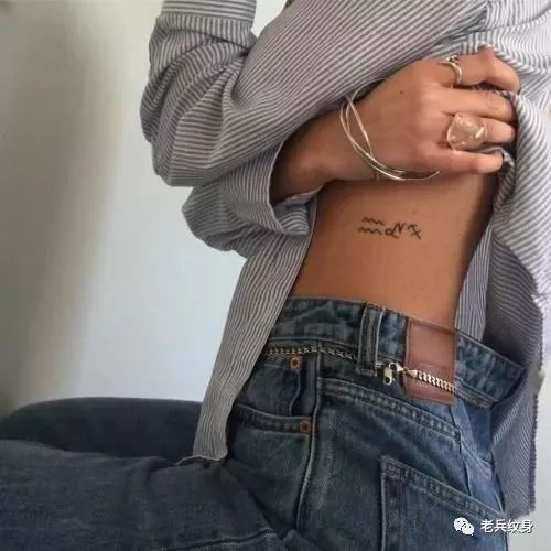 纹身恢复期痒是什么原因,纹身过后痒有什么办法可以止痒