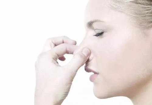 如何有效提升面部年轻化,怎么样保持脸部年轻的状态