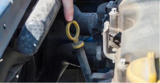 新手自己怎么换机油,新手如何自己动手更换机油