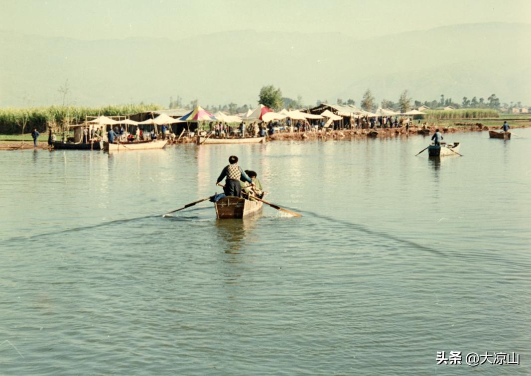 西昌邛海最美风景视频,90年代的西昌邛海小渔村