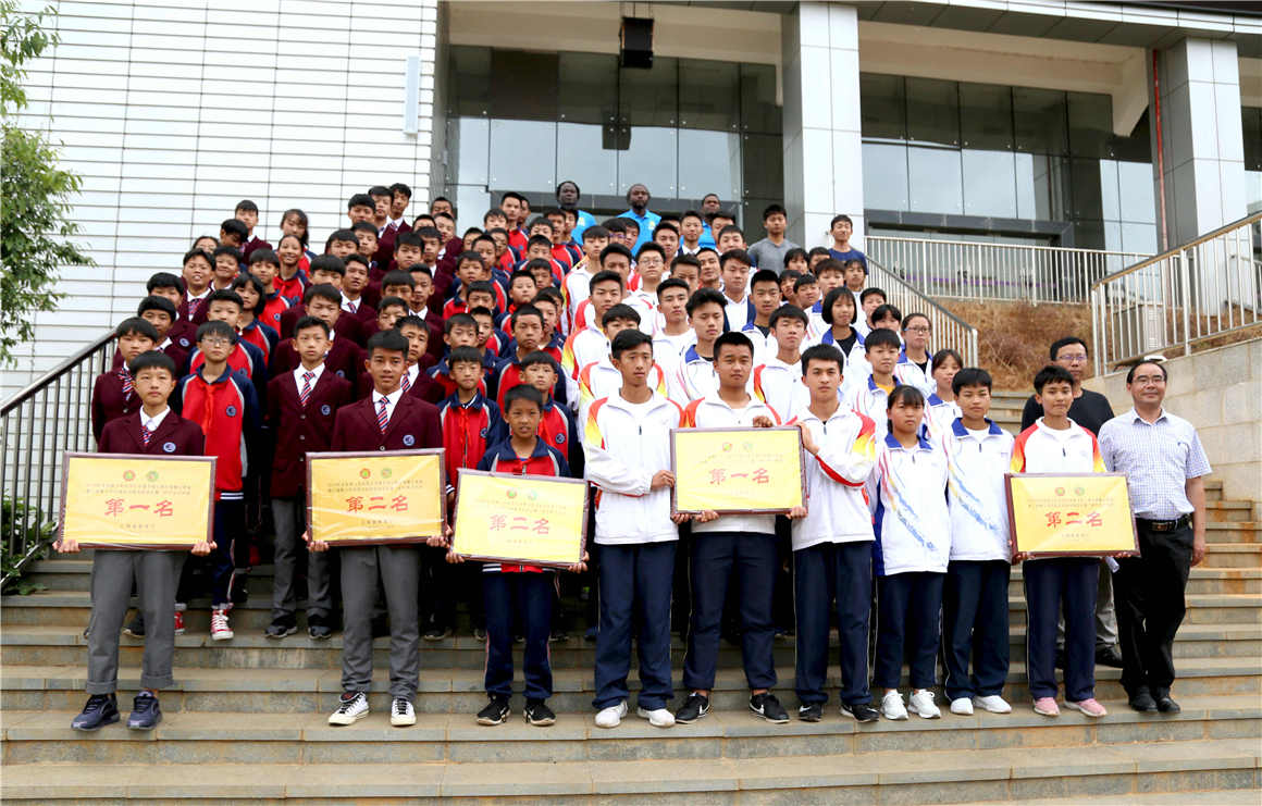 云南师大附中呈贡校区状元,云南昆明十大中学排名