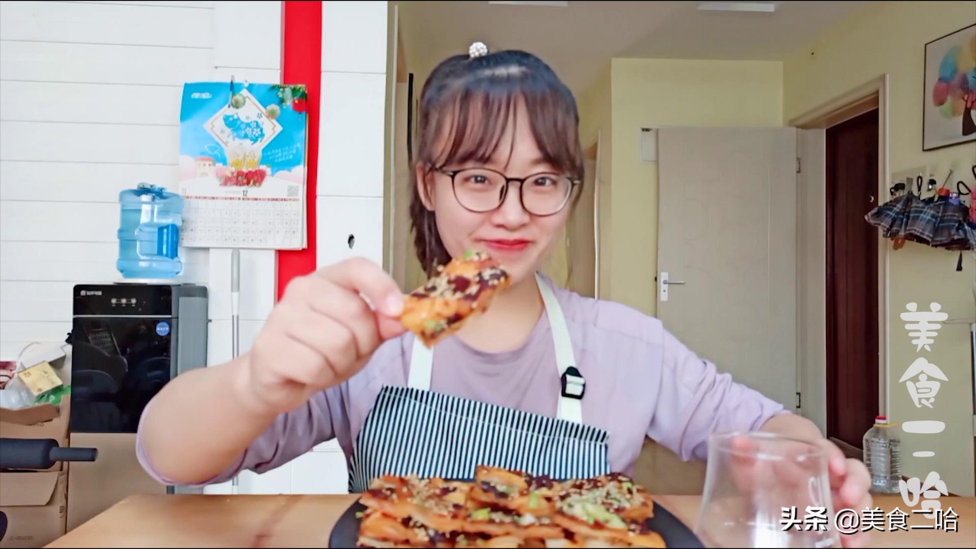 土家酱香饼怎么样做,土家酥脆酱香饼做法