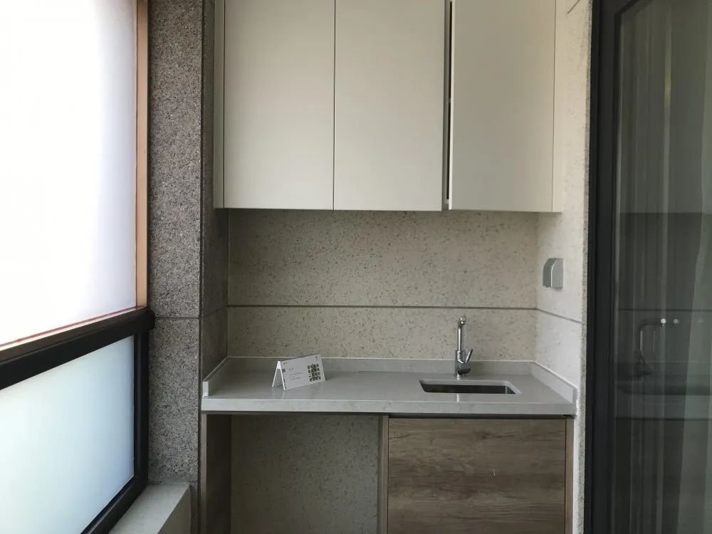 绿洲康城亲水湾开盘一房一价表,绿洲康城亲水湾两房两厅样板房