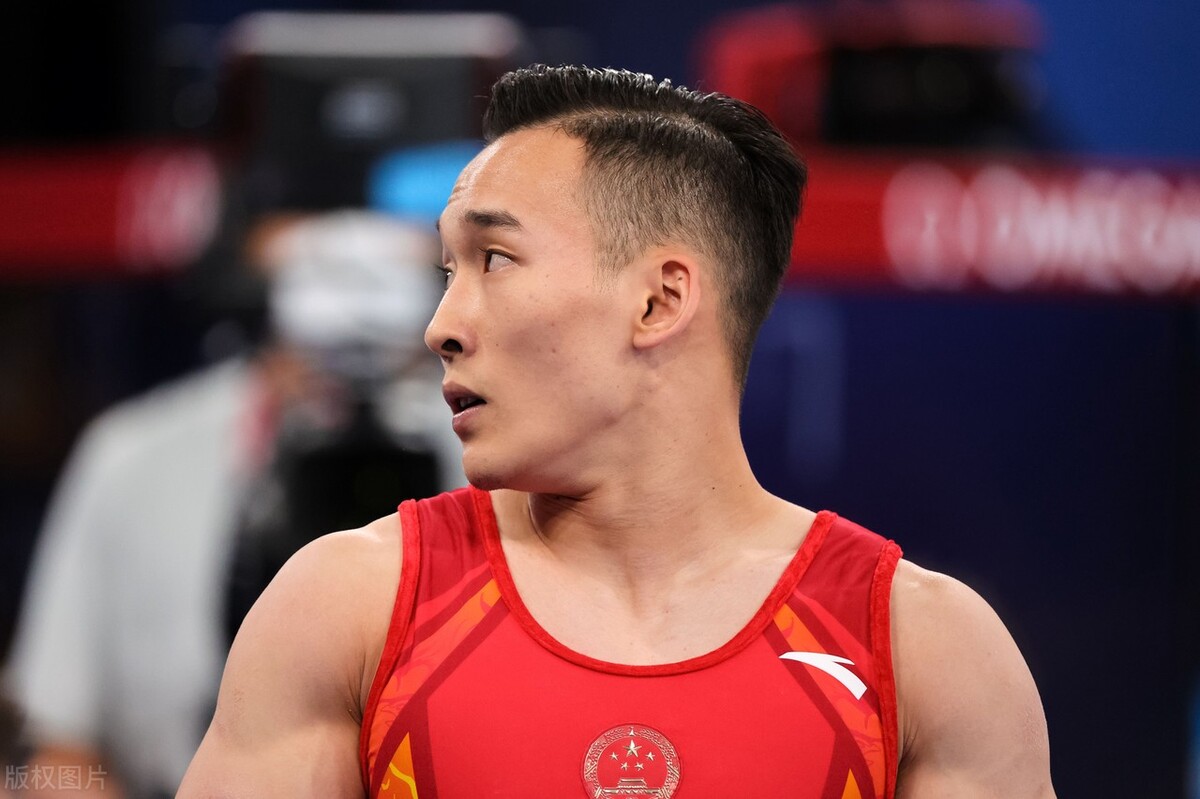 肖若腾领奖台,肖若腾世锦赛自由体操