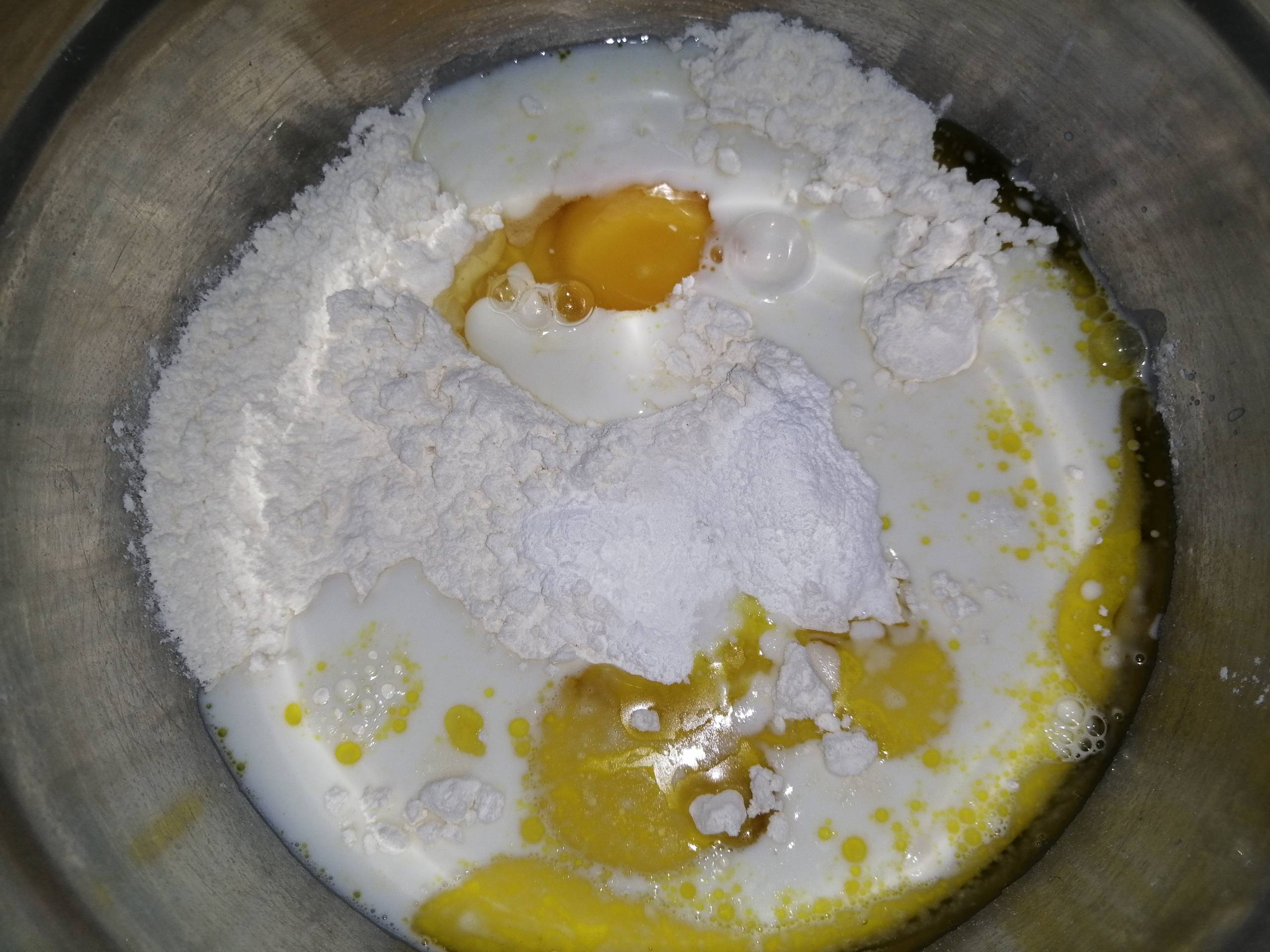 家庭炸油条简单好吃的方法,在家炸油条最简单的做法