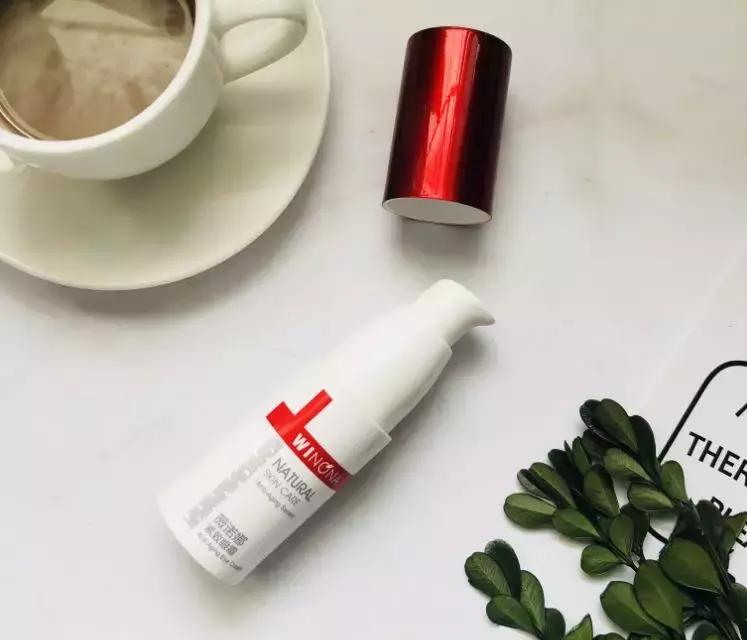 学生党适合用的眼霜性价比高,学生党强烈推荐的眼霜