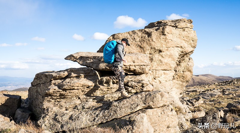 塞北初夏，拓乐陪我逐云日，拓乐Thule35LAllTrailX背包测评