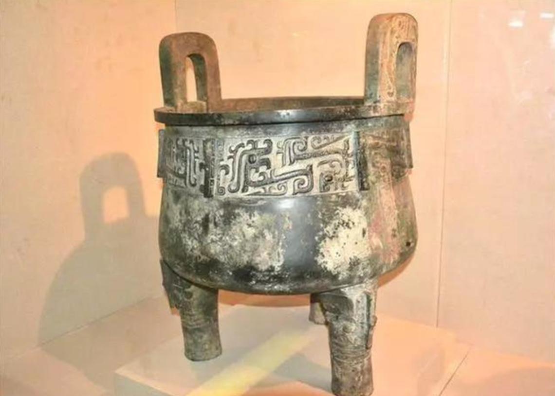 农民挖出一锈铁锅,无偿上交只带回一奖状,多年后他这样说