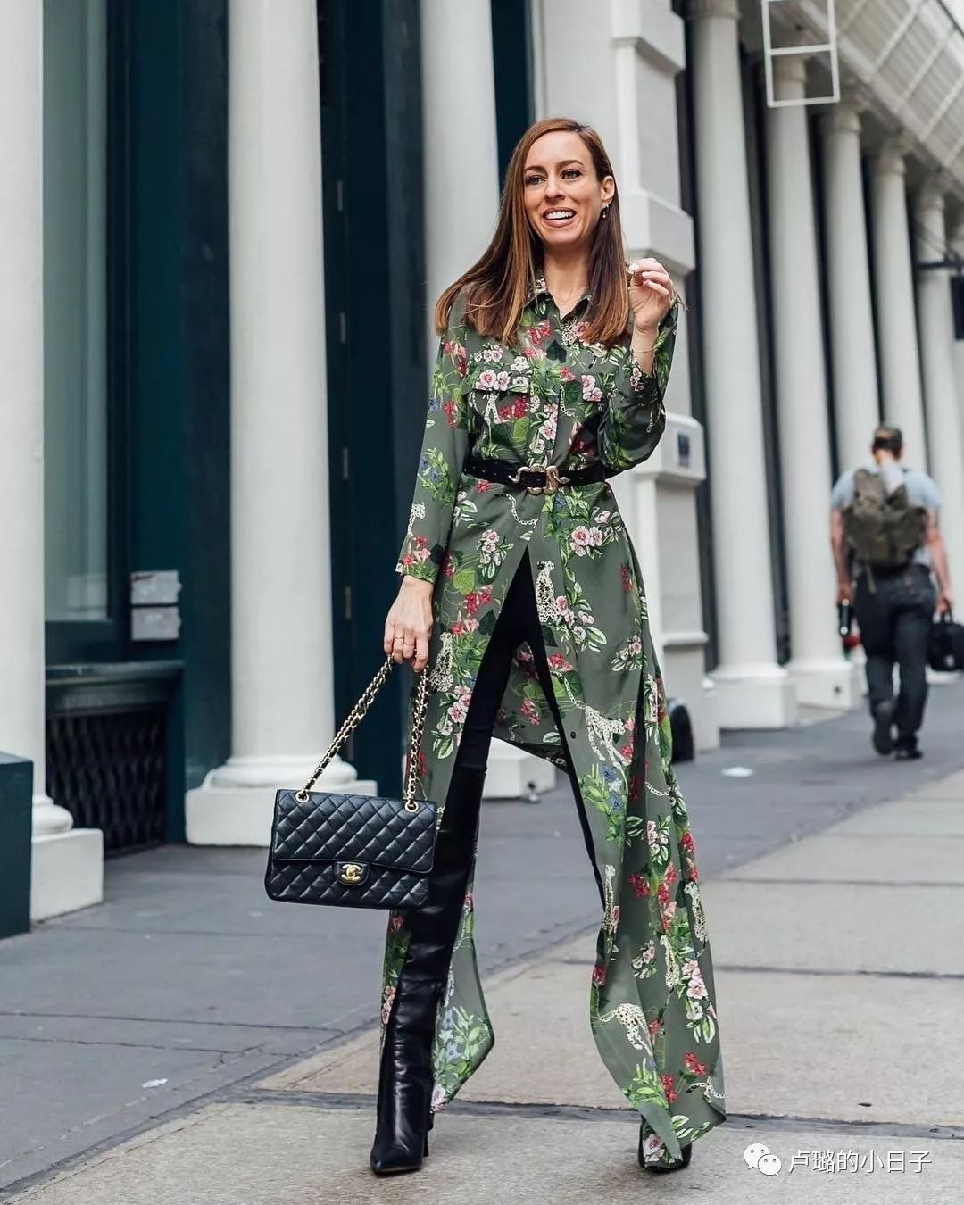 又轻又实用的名牌包,中国名牌包排行榜前十名及价位