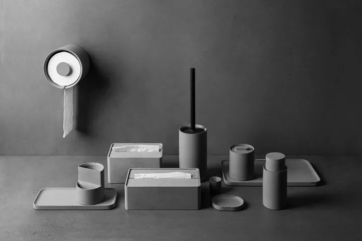 999皮炎平出口红,999皮炎平口红包装