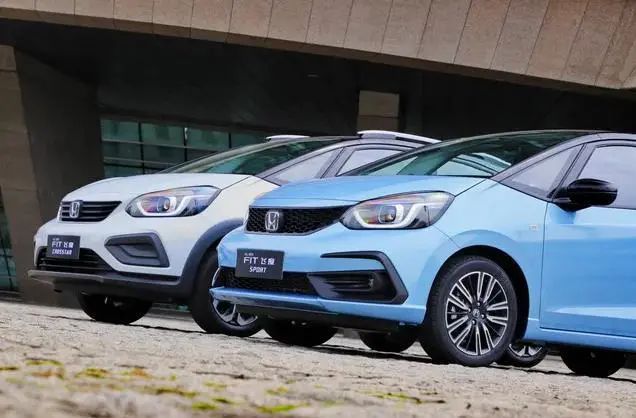 新飞度有魔术座椅吗,新飞度加导航