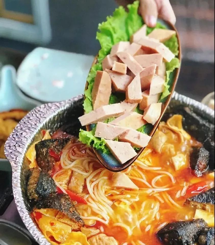 柳州螺蛳粉是不是有各种不同,柳州螺蛳粉现在到底有多出名