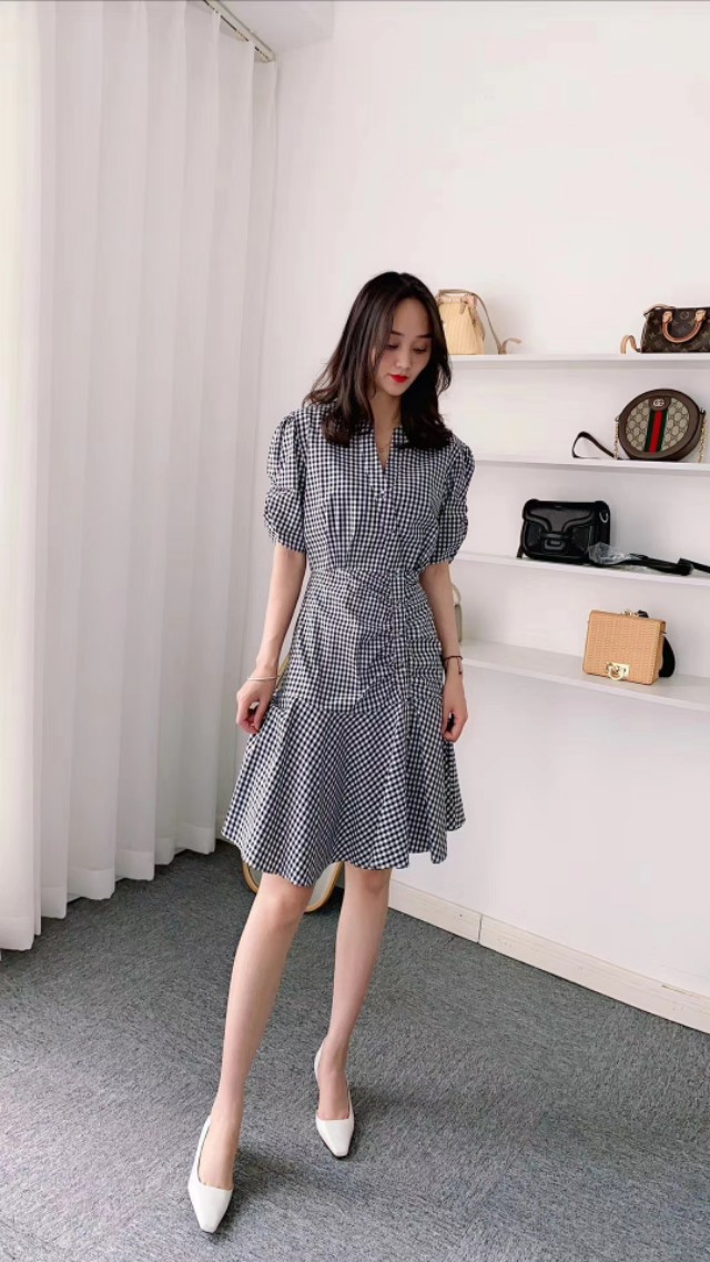 小个子偏瘦韩版气质夏季拼接裙,夏季v领黄色宽松韩版裙