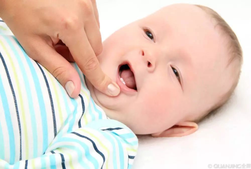 宝宝厌奶期不喝奶瓶怎么办,宝宝不睡觉厌奶怎么办