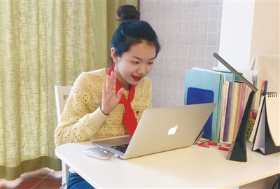 为留守儿童送温暖社会实践活动,下乡支教陪伴留守儿童过七彩假期