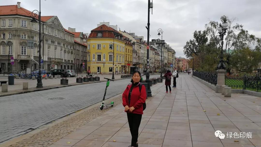 华沙老城与华沙美人鱼,波兰电影华沙美人鱼