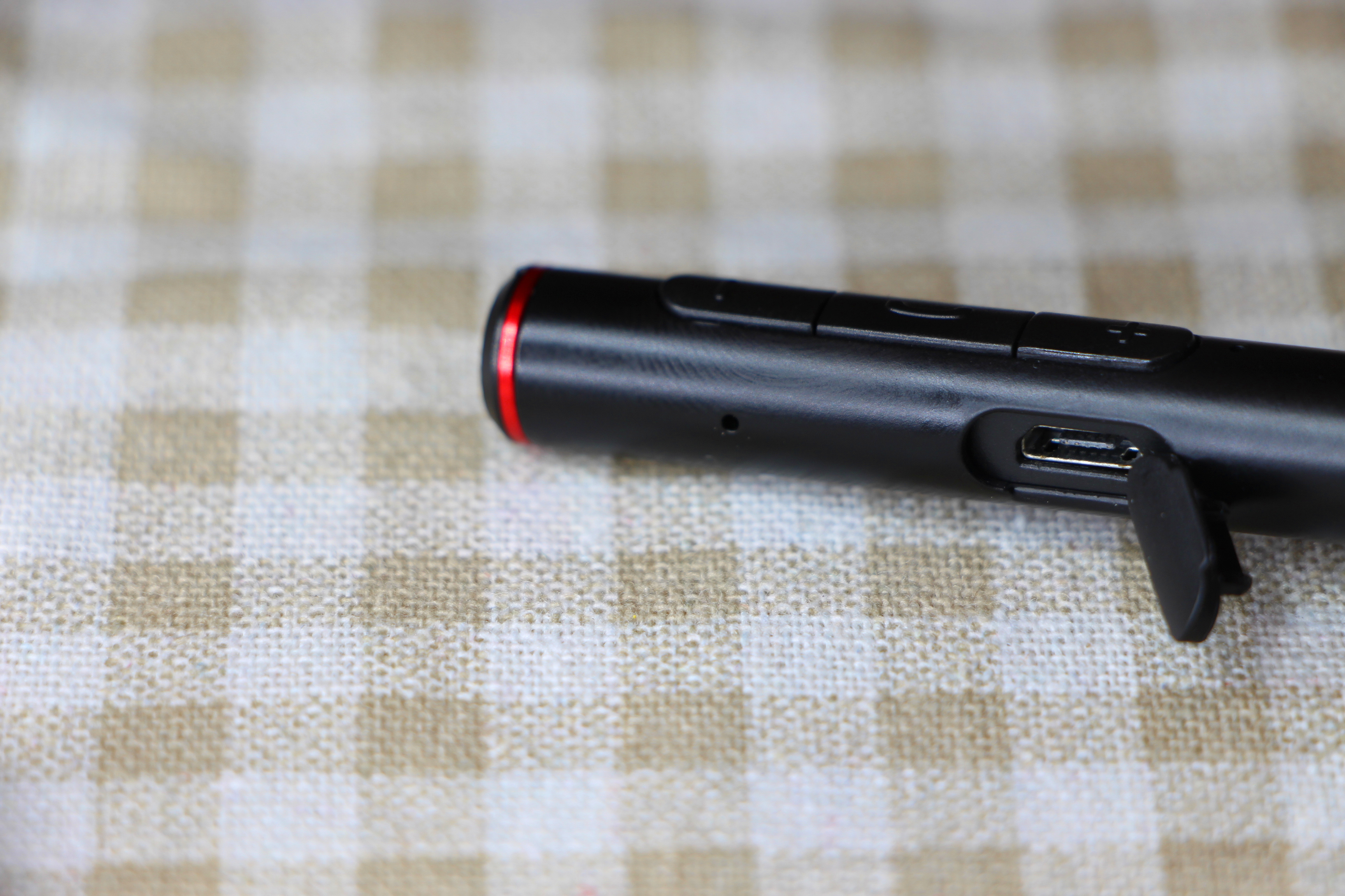 remax睿量蓝牙耳机2代怎么样,remax睿量蓝牙耳机四代升级