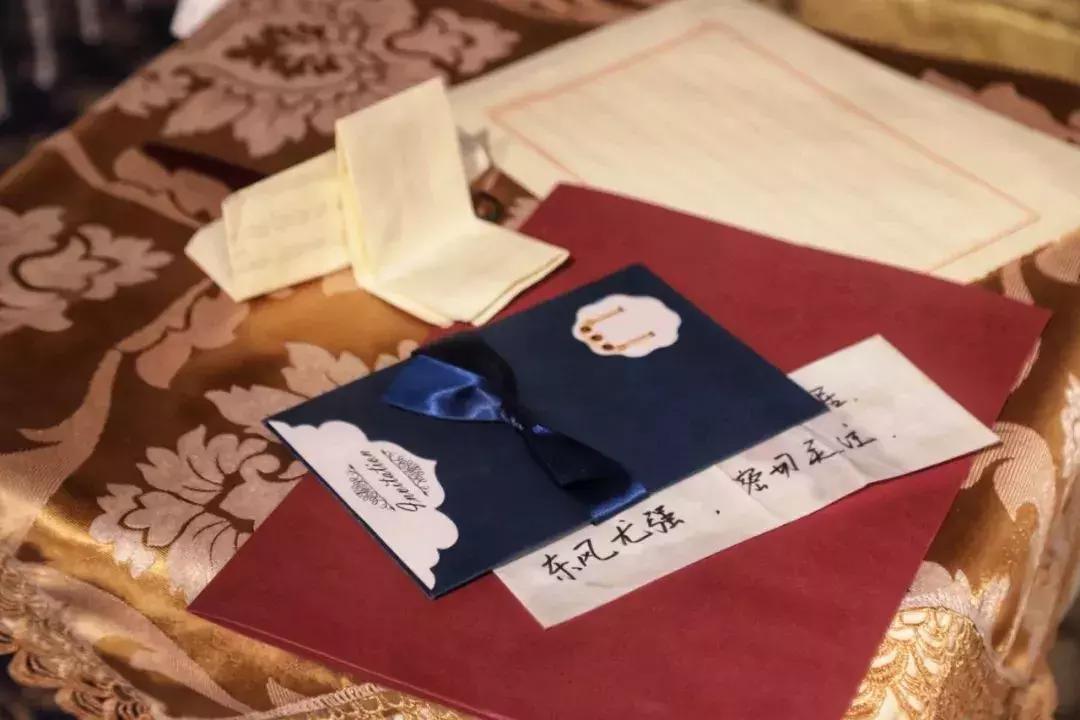 全天津只有一家！换装、谍战、烧脑…明星大侦探同款100%还原