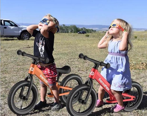 平衡车对孩子的好处,平衡车对孩子的作用