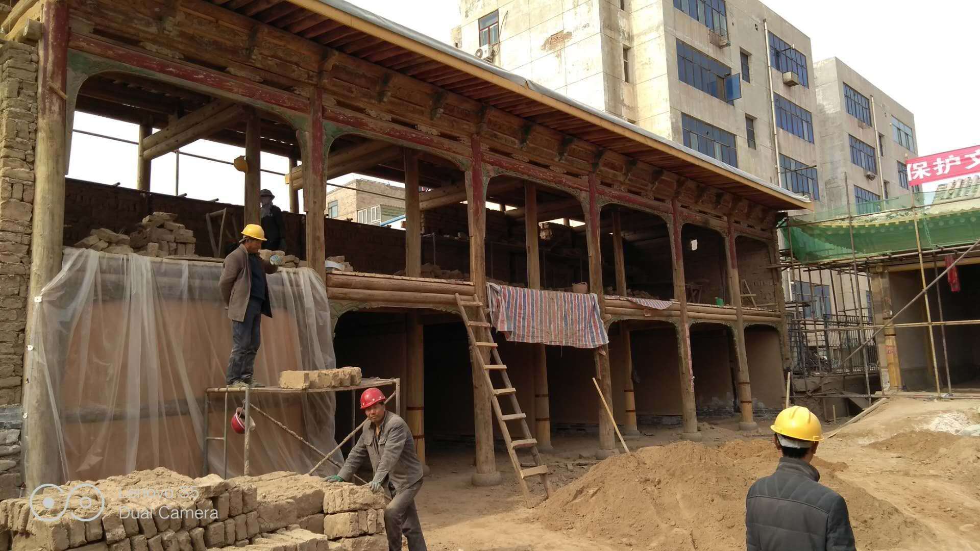 您好！我叫大靖，这是我的新名片