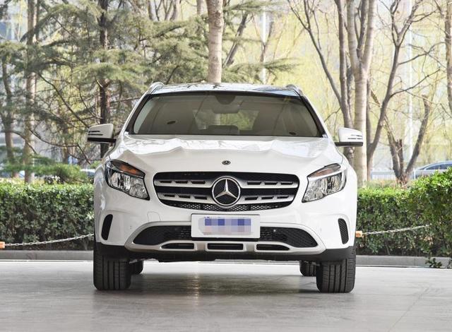 奔驰gla和glb油耗对比,奔驰GLA跑高速油耗多少