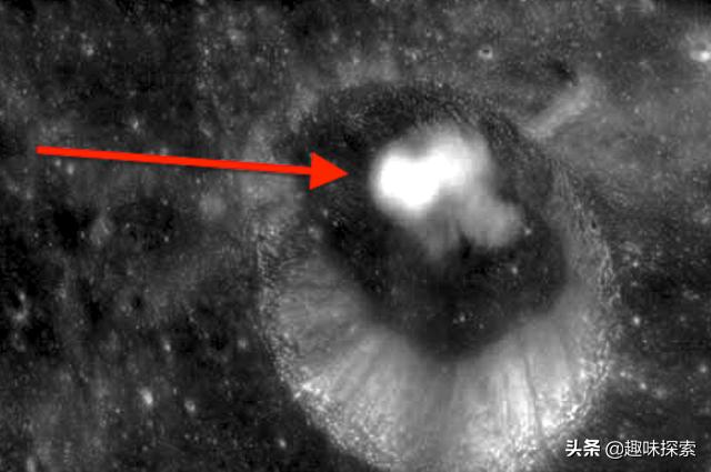 阿波罗16登月，多张照片显示白色云状可疑物伴随左右，是什么？