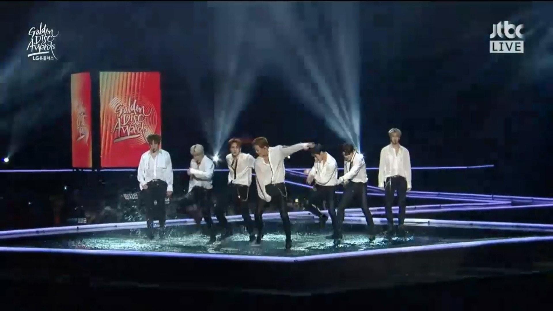 monstax舞台忘关麦,monstax下舞台不关麦