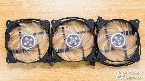 蓝宝石amdrx5804g,amd蓝宝石rx580多少w