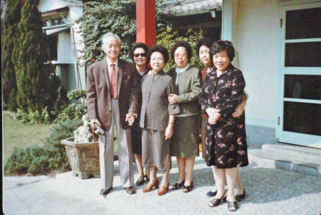 孙立人夫人张美英与孙立人年龄差 (孙立人的4个子女)