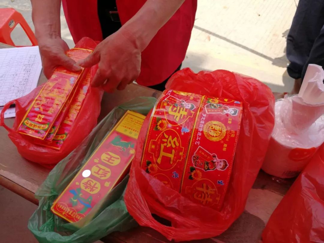 文明祭祀防山火共护绿水青山,清明节文明祭祀预防火灾工作简报