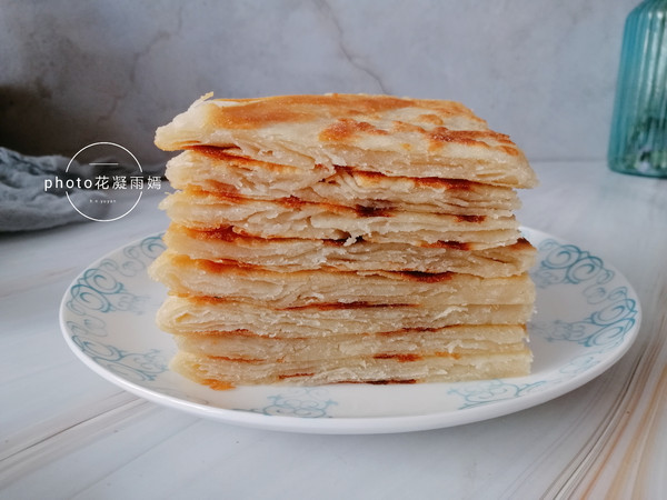 家常小油饼怎么烙柔软多层还不硬,怎么和面烙油饼柔软好吃