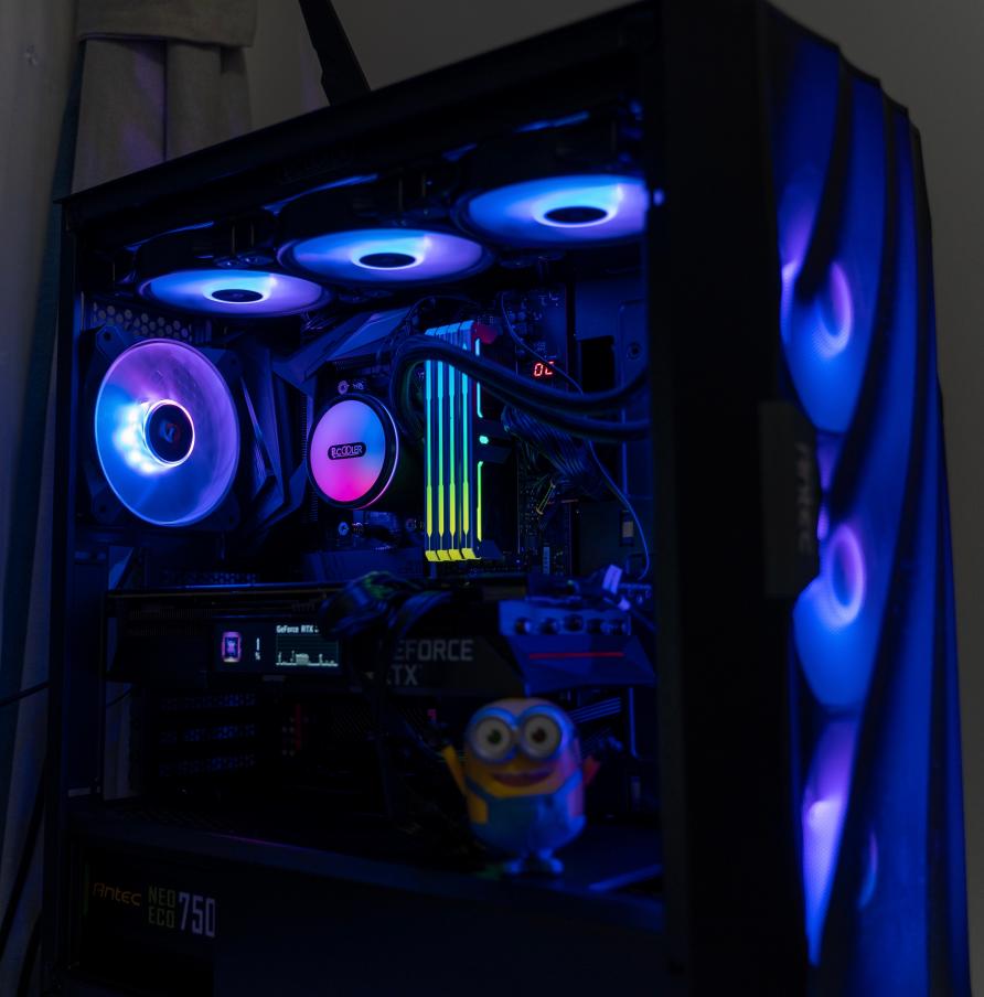 泰坦军团titanarmyp24h3g23.6英寸,一台iphone12的钱可以买什么