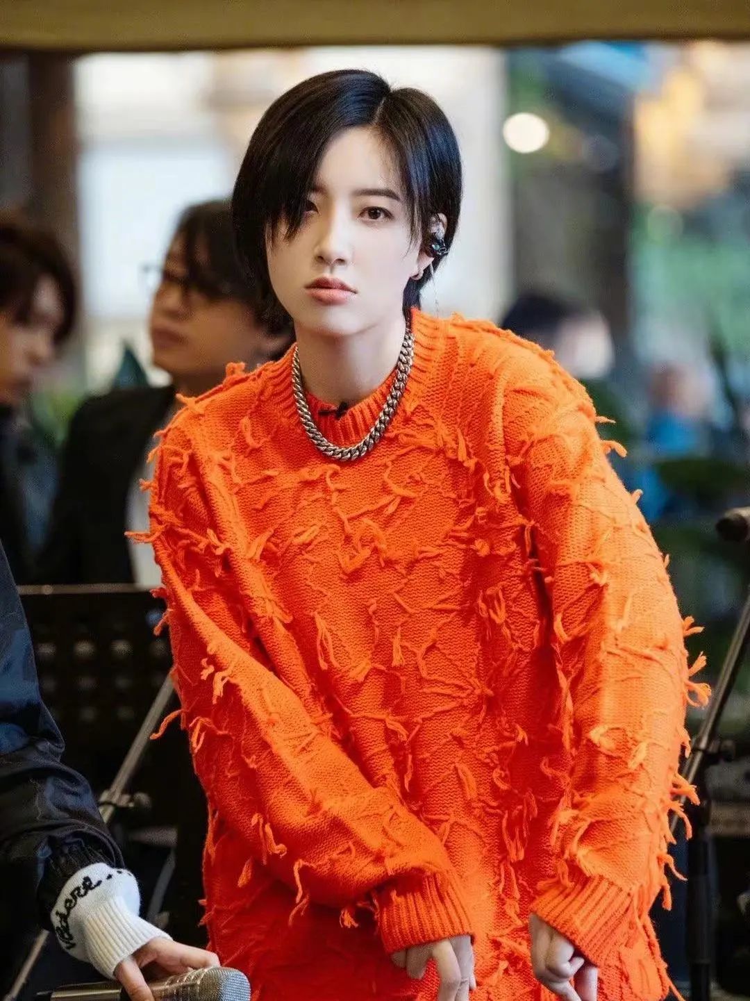 再不穿这3种花样毛衣，有点说不过去了吧？