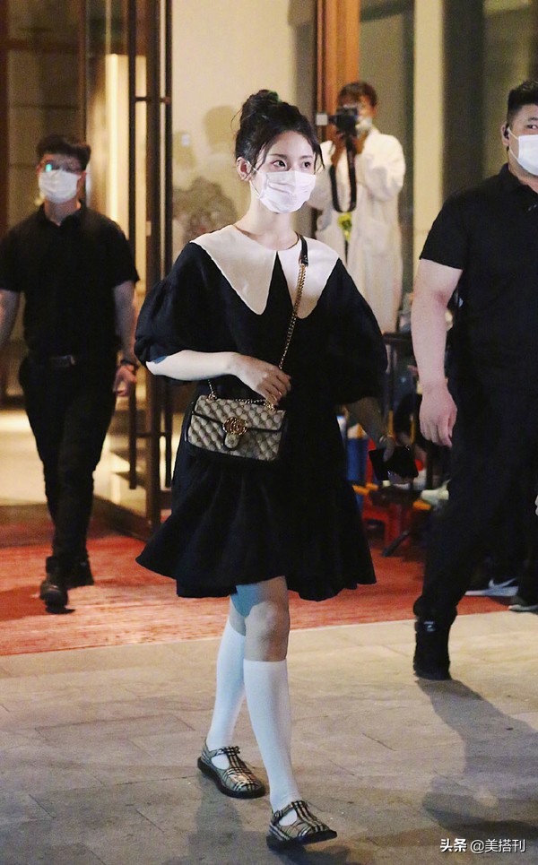 杨超越土豪视频,杨超越穿大牌